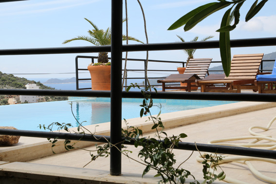 Pool and private terrace